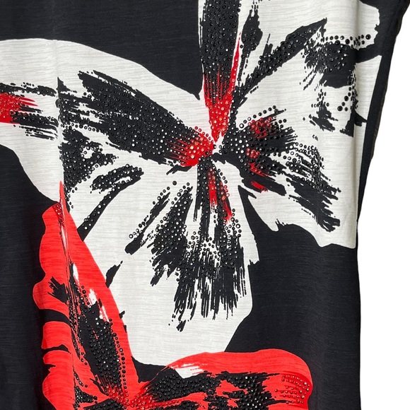 Butterfly Top - Picture 3 of 9